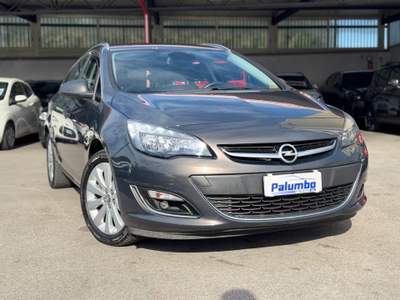 Opel Astra 1.4 Turbo 140CV Sports Tourer GPL Tech COSMO Grigio usata Qualiano