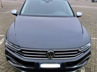 Volkswagen Passat 2.0 TDI 190 CV 4MOTION DSG BMT Nero usata Gaglianico