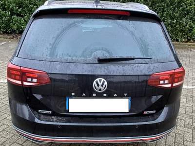 Volkswagen Passat 2.0 TDI 190 CV 4MOTION DSG BMT Nero usata Gaglianico