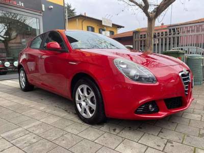 Alfa Romeo Giulietta 1.4 tb Progression 105cv UNICO PROPRIETARIO Rosso usata Castelletto Sopra Ticino