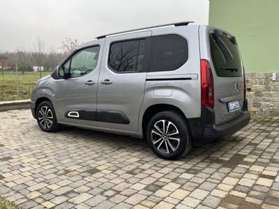 Citroen Berlingo 1.5 BlueHDi 102 CV M Shine Grigio usata Cava Manara