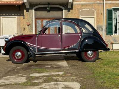 Citroen 2CV 6 Charleston Rosso usata Cava Manara