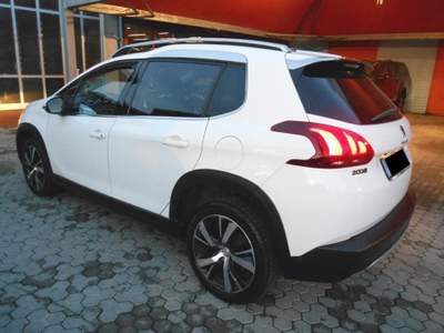 Peugeot 2008 BlueHDi 100 CV. Uniprop.+Tutti tagliandi Peugeot Bianco usata Milano