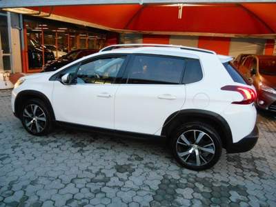 Peugeot 2008 BlueHDi 100 CV. Uniprop.+Tutti tagliandi Peugeot Bianco usata Milano