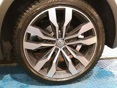 Volkswagen Tiguan 2.0 TDI 190 CV SCR DSG 4MOTION Advanced BMT Bianco usata Genova