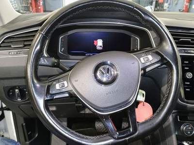 Volkswagen Tiguan 2.0 TDI 190 CV SCR DSG 4MOTION Advanced BMT Bianco usata Genova