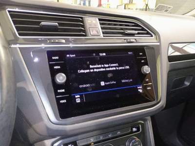 Volkswagen Tiguan 2.0 TDI 190 CV SCR DSG 4MOTION Advanced BMT Bianco usata Genova