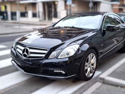 Mercedes-Benz Classe E CDI Coupé BlueEFFICIENCY Avantgarde Nero usata Collegno