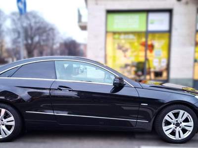 Mercedes-Benz Classe E CDI Coupé BlueEFFICIENCY Avantgarde Nero usata Collegno