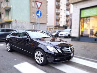Mercedes-Benz Classe E CDI Coupé BlueEFFICIENCY Avantgarde Nero usata Collegno