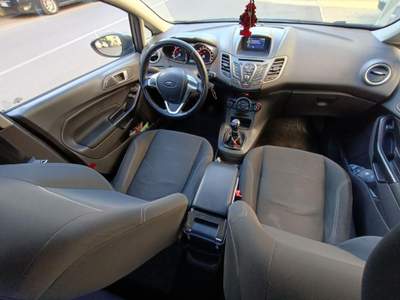 Ford Fiesta 1.5 TDCi 75CV 5 porte Business NEOPATENTATI Grigio usata Putignano