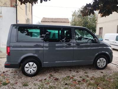 Volkswagen Caravelle 2.0 TDI 110CV PC Trendline Grigio usata Ferrara