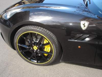 Ferrari California DCT F1-Ufficiale-Daytona-Camera-Ceramik-Esemplare Nero usata Roma