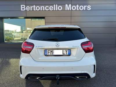 Mercedes-Benz Classe A 2.0 d 136cv Auto 4Matic PREMIUM AMG-NIGHT-LED Bianco usata Castelfranco Veneto