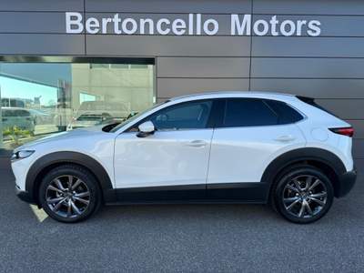 Mazda CX-30 2.0L e-Skyactiv-X M Hybrid AWD EXCLUSIVE IVA ESP Bianco usata Castelfranco Veneto