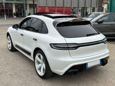 Porsche Macan 2.0 T TETTO C21" PDK RADAR KAME 360 BOSE MEMORIE Bianco usata Pescara