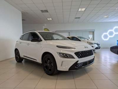 Hyundai Kona 1.6 CRDI Hybrid Bianco usata Limena