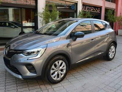 Renault Captur TCe 90 CV Business Grigio usata Atripalda