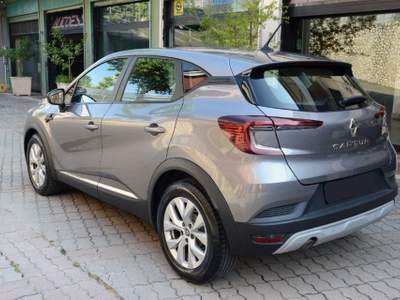 Renault Captur TCe 90 CV Business Grigio usata Atripalda