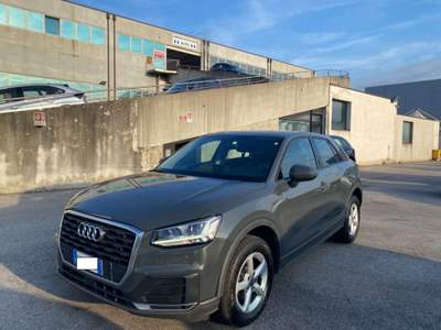 Audi Q2 30 TDI S tronic Business Grigio usata Treviso