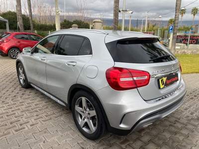 Mercedes-Benz GLA d Automatic 4Matic Premium Grigio usata Giarre