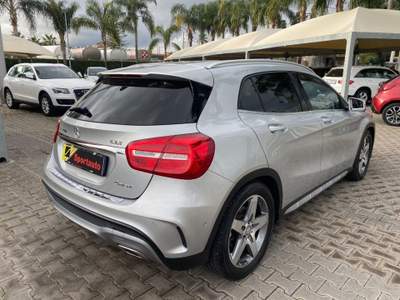 Mercedes-Benz GLA d Automatic 4Matic Premium Grigio usata Giarre