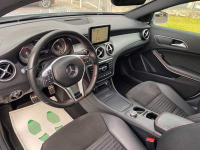 Mercedes-Benz GLA d Automatic 4Matic Premium Grigio usata Giarre