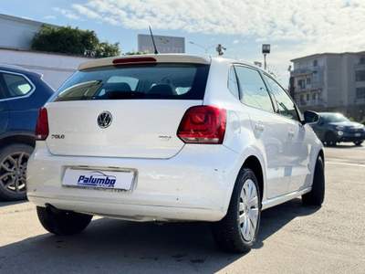 Volkswagen Polo 1.6 TDI 90CV DPF 5 porte Highline Bianco usata Qualiano
