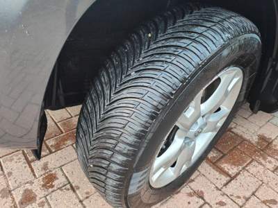 Toyota RAV4 RAV4 2.0 Luxury Grigio usata Gaglianico