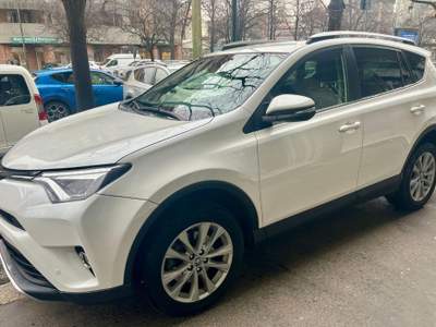 Toyota RAV4 RAV4 2.0 D-4D 2WD Active Bianco usata Torino