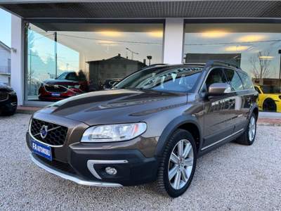 Volvo XC70 D4 AWD Geartronic Summum Marrone usata Abano Terme