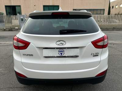 Hyundai ix35 1.7 CRDi 2WD Xpossible Bianco usata Fonte Nuova