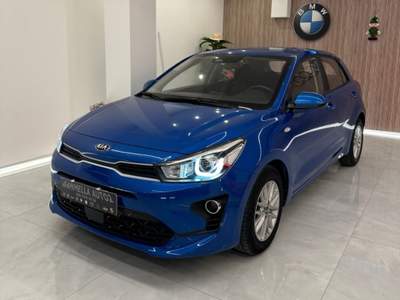 Kia Rio 1.0 T-GDi 100 CV MHEV iMT Style Blu/Azzurro usata San Sebastiano al Vesuvio