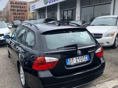BMW Serie 3 320d d cat Touring Eletta Nero usata Coriano