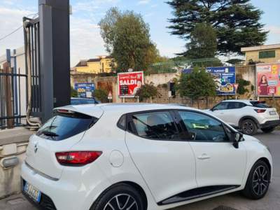 Renault Clio 1.2 75CV GPL 5 porte Live Bianco usata Casoria