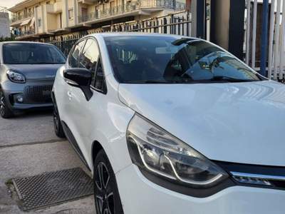 Renault Clio 1.2 75CV GPL 5 porte Live Bianco usata Casoria