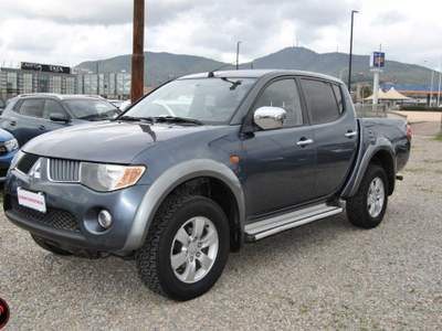 Mitsubishi L200 2.5 DI-D/136CV Double Cab Intense Grigio usata Olbia