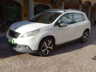 Peugeot 2008 1.6 HDI 92 CV ALLURE Bianco usata Quartu Sant'Elena