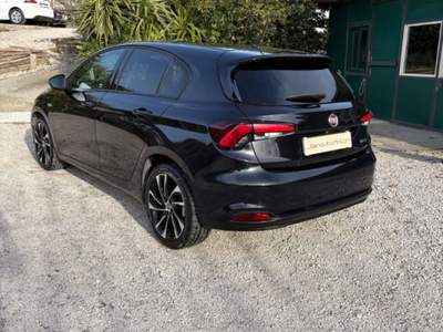 Fiat Tipo 1.6 Mjt S&S DCT 5 porte Mirror Nero usata Vico Equense