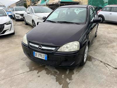 Opel Corsa 1.3 16V CDTI cat 5 porte Club Nero usata Giugliano in Campania