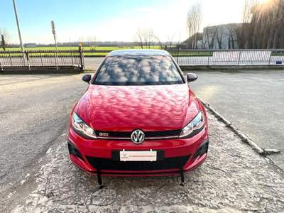 Volkswagen Golf Performance 2.0 245 CV TSI DSG 5p. BMT Rosso usata Marmirolo