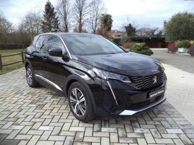 Peugeot 3008 Hybrid 225 e-EAT8 Allure Grigio usata Preganziol