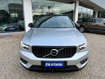 Volvo XC40 D3 Geartronic R-Design Argento usata Abano Terme