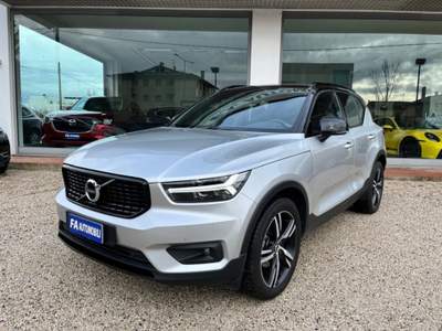 Volvo XC40 D3 Geartronic R-Design Argento usata Abano Terme