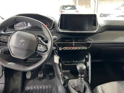 Peugeot 208 PureTech 100 5 porte Allure Pack Bianco usata Santa Maria di Licodia