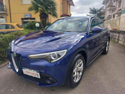Alfa Romeo Stelvio 2.2 Turbodiesel 190 CV AT8 Q4 Business Blu/Azzurro usata Grottaminarda