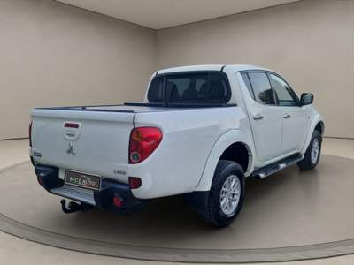 Mitsubishi L200 2.4 DI-D/181CV Double Cab Intense Hp Mivec Bianco usata Tertenia