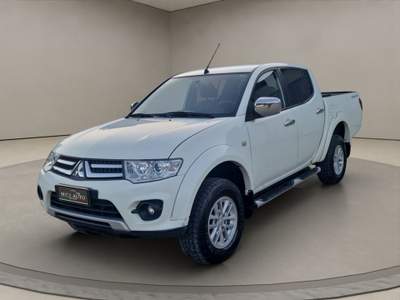 Mitsubishi L200 2.4 DI-D/181CV Double Cab Intense Hp Mivec Bianco usata Tertenia