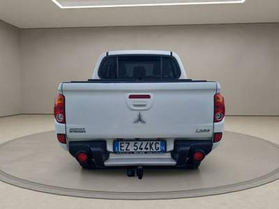 Mitsubishi L200 2.4 DI-D/181CV Double Cab Intense Hp Mivec Bianco usata Tertenia