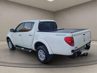 Mitsubishi L200 2.4 DI-D/181CV Double Cab Intense Hp Mivec Bianco usata Tertenia